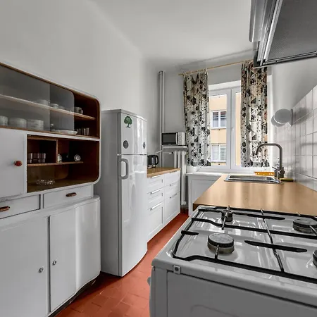 Srodmiescie - Balcony & Workspace - By Rentujemy