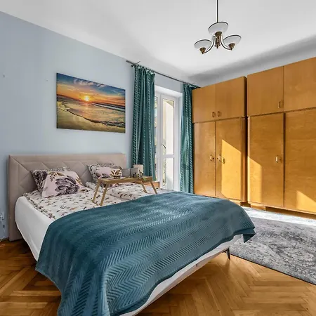 Srodmiescie - Balcony & Workspace - By Rentujemy Apartment Warsaw