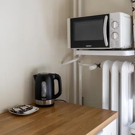 Apartment Srodmiescie - Balcony & Workspace - By Rentujemy *