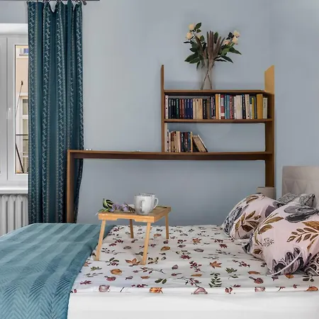 Srodmiescie - Balcony & Workspace - By Rentujemy Apartment