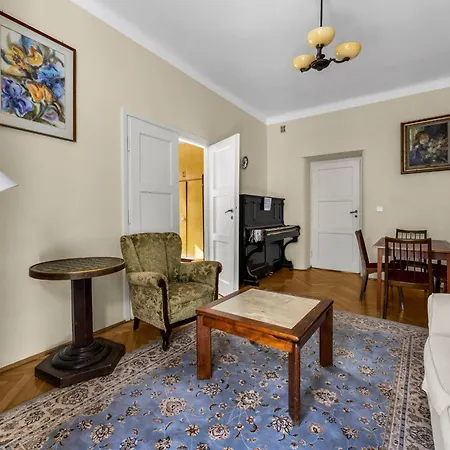 Srodmiescie - Balcony & Workspace - By Rentujemy * Warszawa