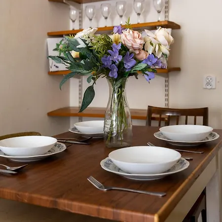 Srodmiescie - Balcony & Workspace - By Rentujemy Lägenhet Warszawa