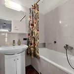 Appartement Srodmiescie - Balcony & Workspace - By Rentujemy